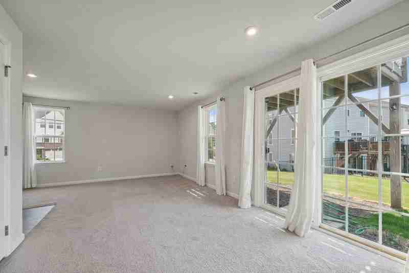 387 Amber Acorn Ave - Photo 3 of 25