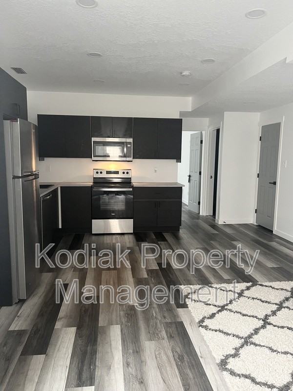 3733 N Valley Vista Way - Photo 4 of 21