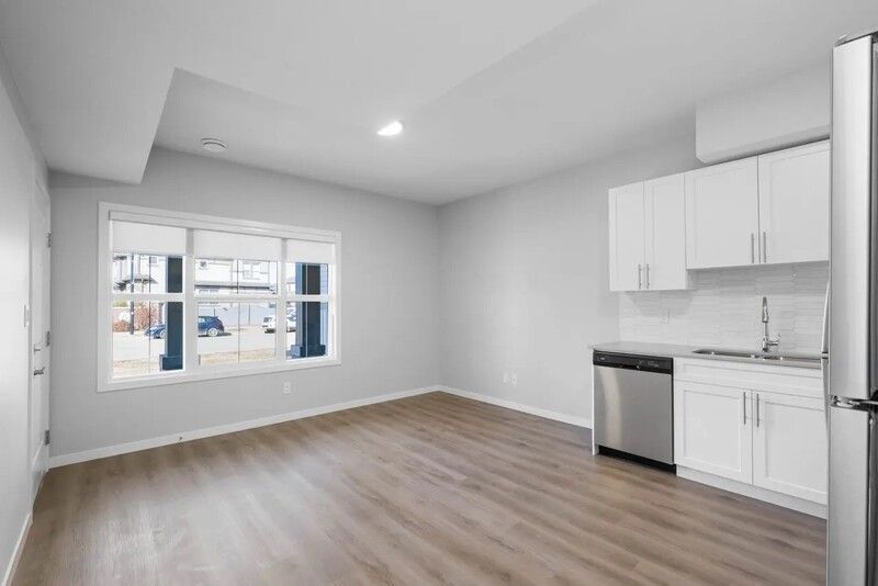 406 Bsmtpioneer Road #BS - Photo 3 of 14