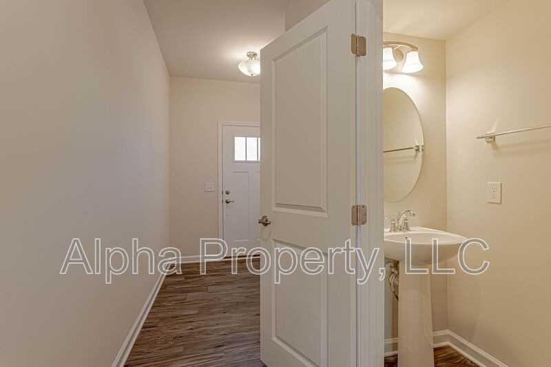 522 Huntingdale Pl - Photo 4 of 23