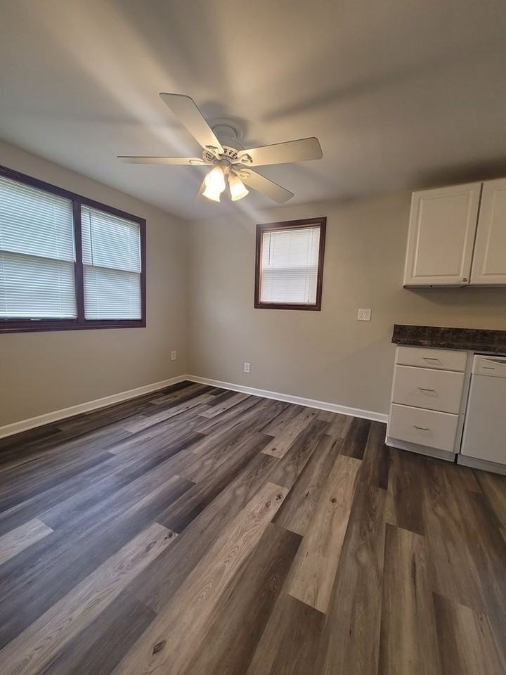 6003 P St - Photo 3 of 9