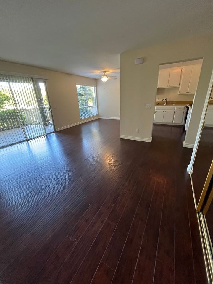 290 Sequoia Ct #13 - Photo 5 of 19