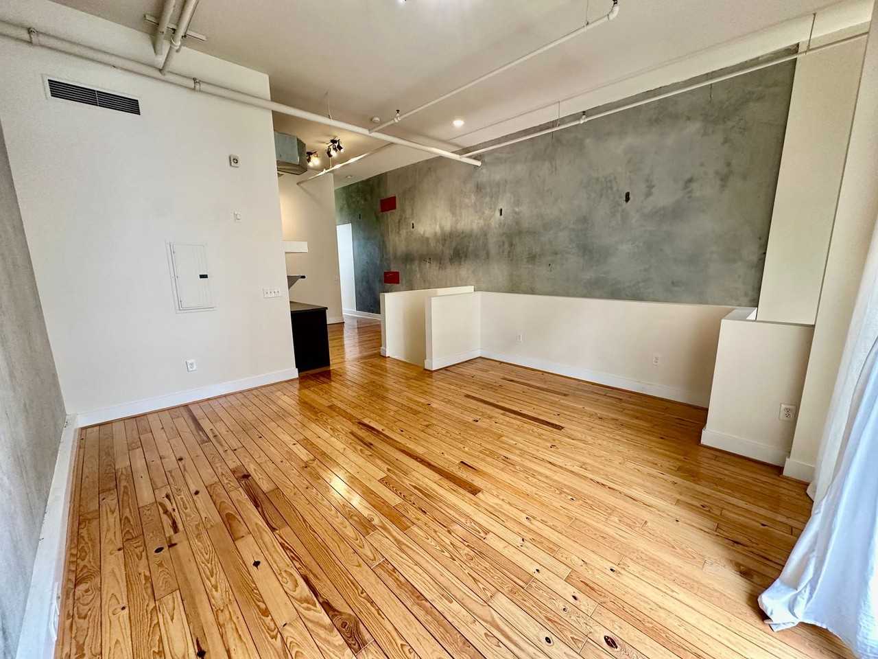 2226 1st Ave S - Photo 4 of 10