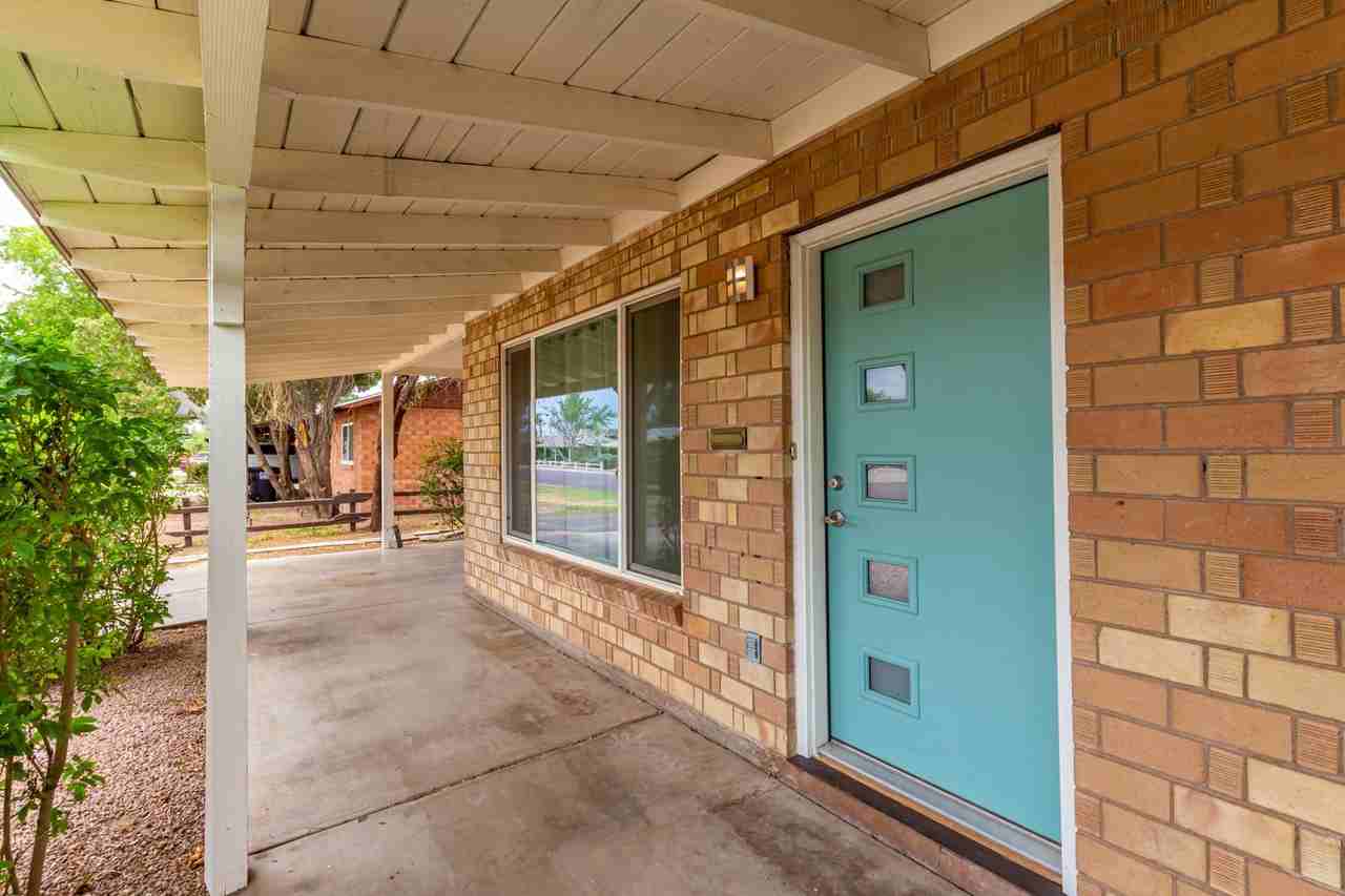 7435 E Palm Ln - Photo 5 of 36