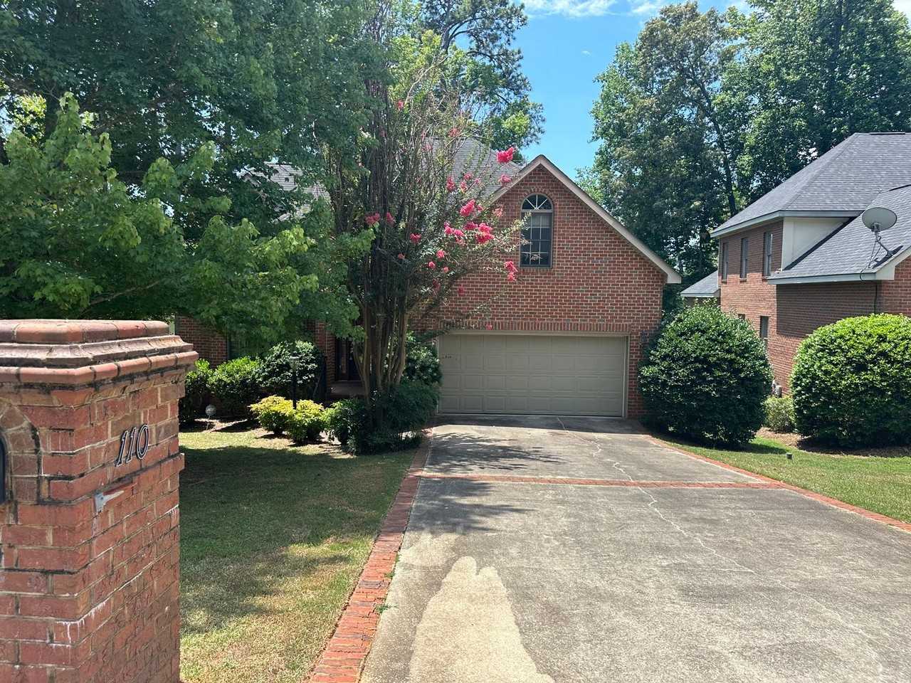 110 Wimbledon Ct - Photo 7 of 45