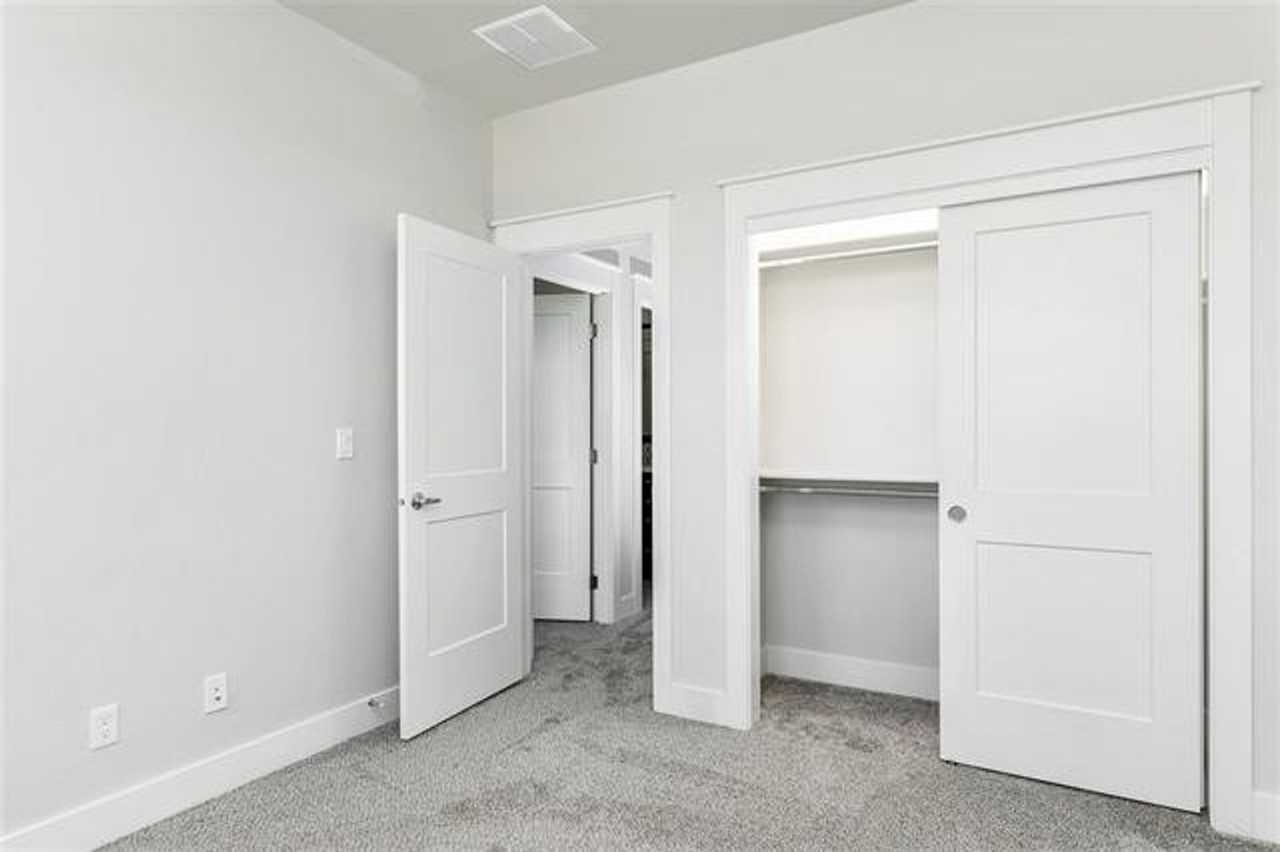 12176 West Bridger Bay Drive - Photo 6 of 16