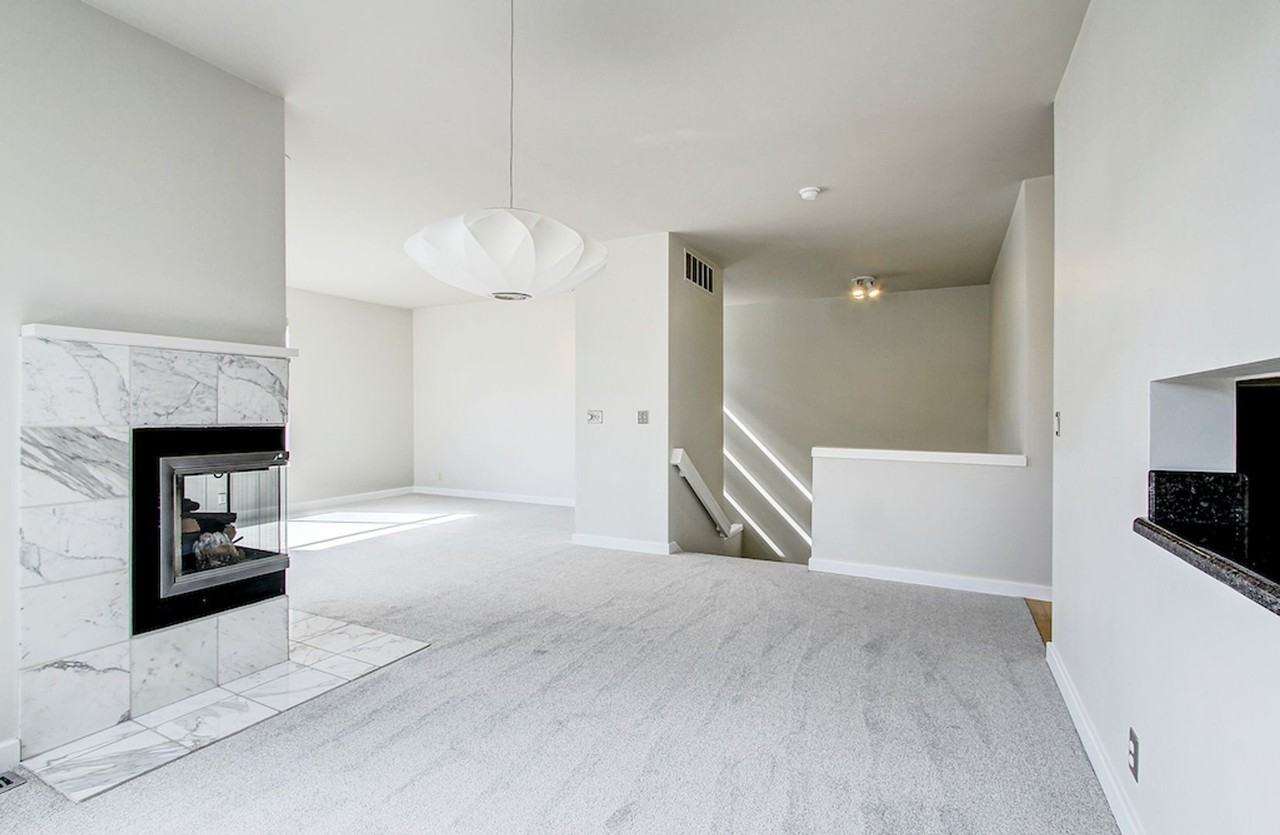 2918 E Republican St - Photo 3 of 16