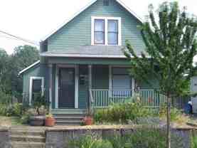 3324 Se 13th Ave - Photo 1 of 1