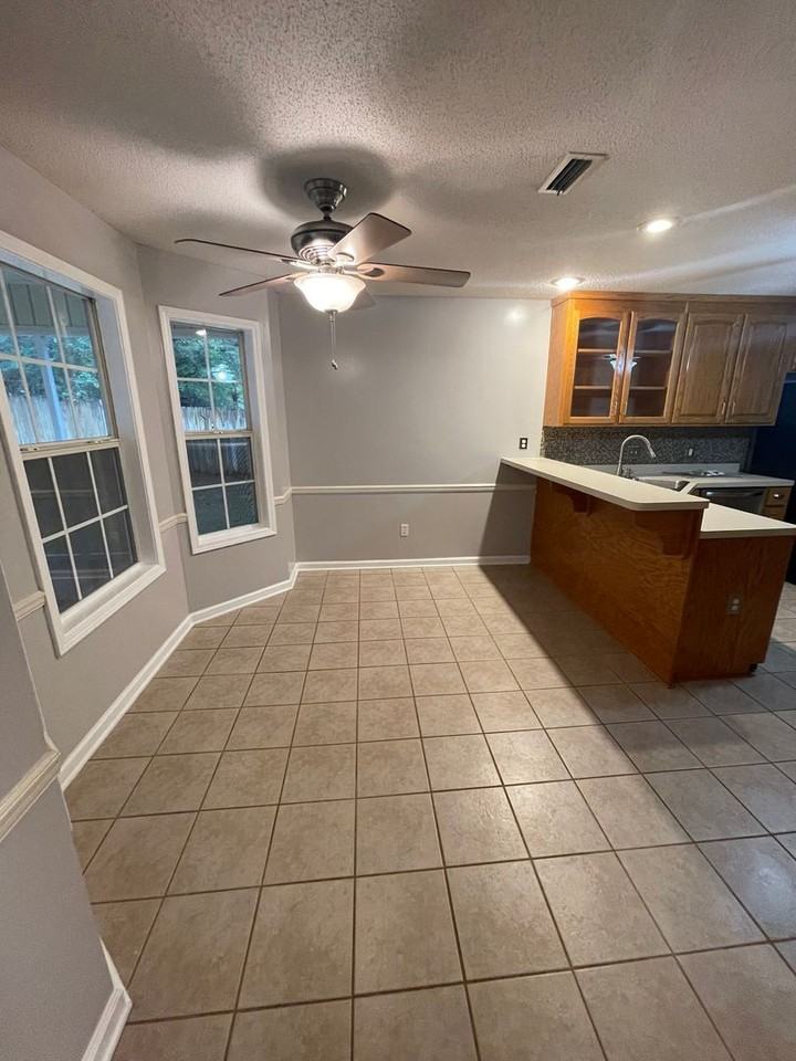 114 Sioux St - Photo 3 of 16