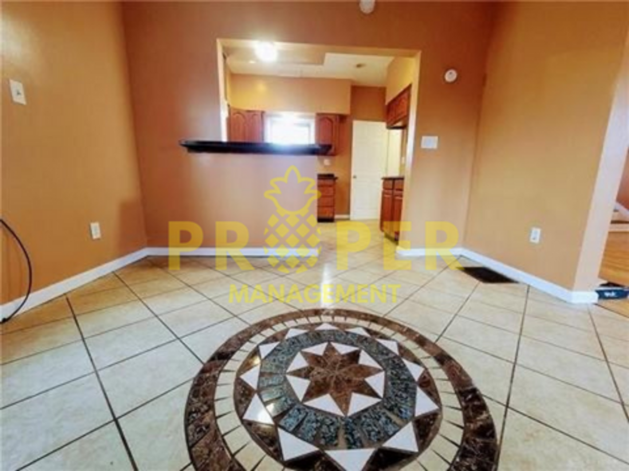 1123 Danner Ave - Photo 5 of 18