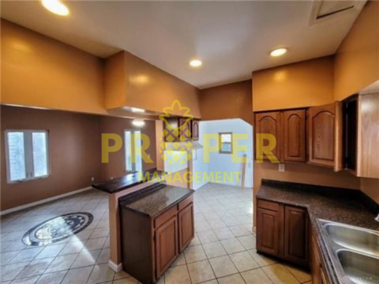 1123 Danner Ave - Photo 6 of 18