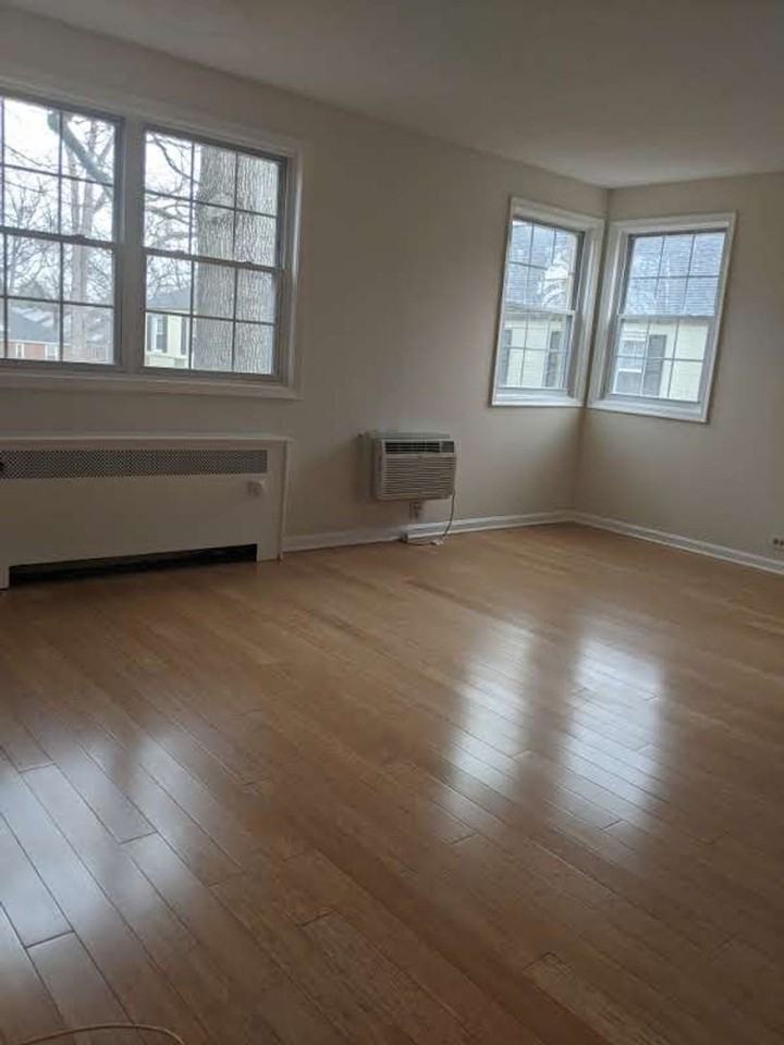 4318 N Pershing Dr #2 - Photo 3 of 20