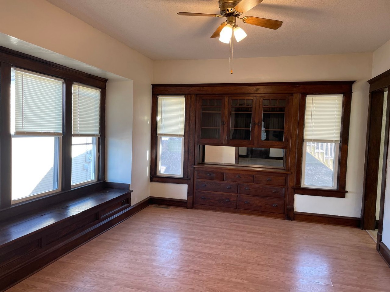 510 West Taylor Street - Photo 7 of 19