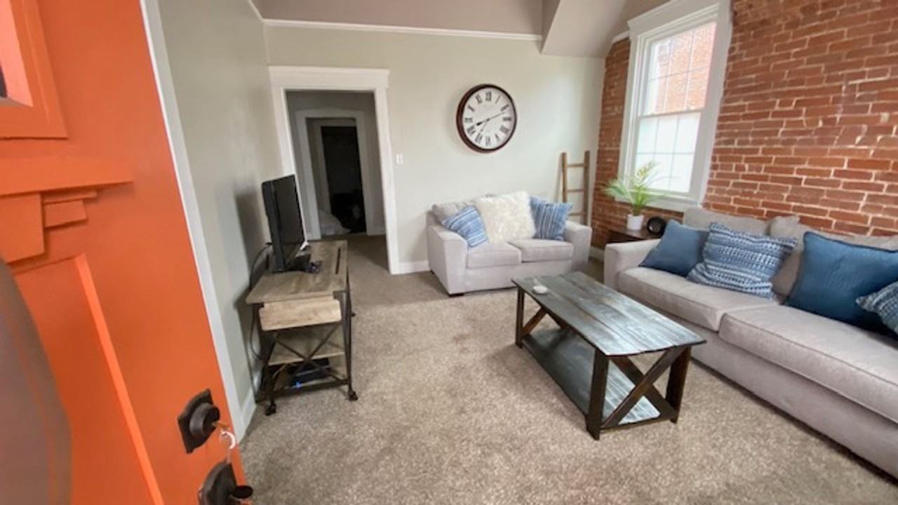 414 Stafford St - Photo 5 of 26