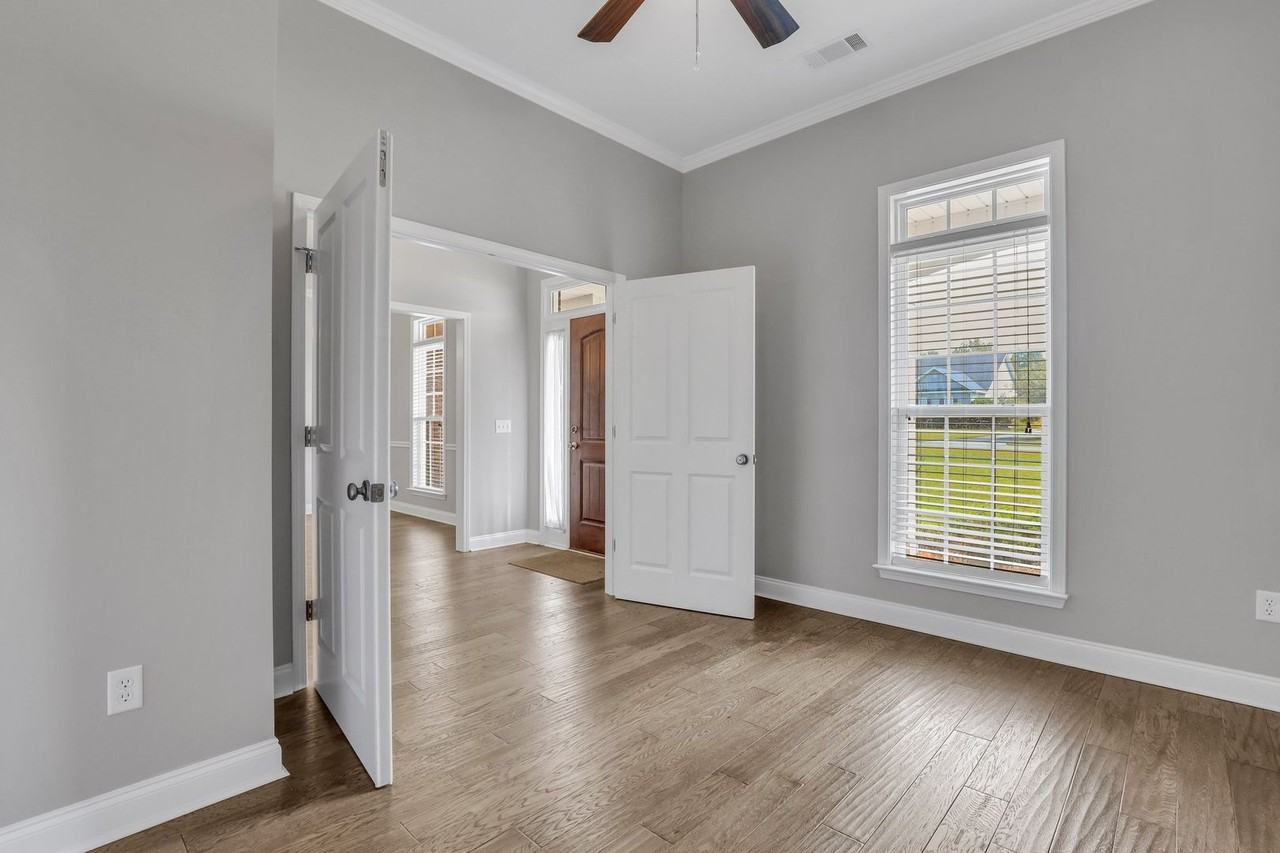 1821 Old Carriage Trl - Photo 5 of 50