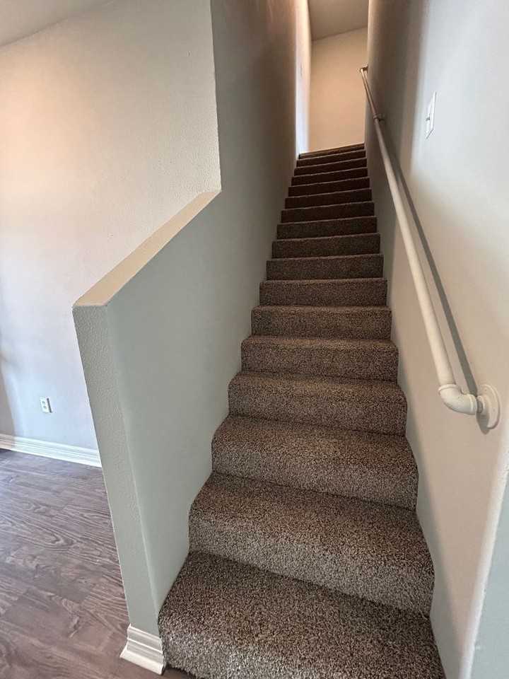 1625 S 10th St - Photo 2 of 18