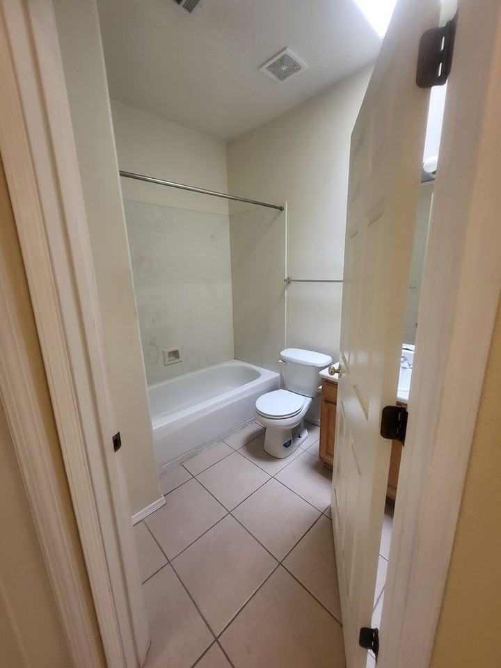 10412 Gutierrez Rd Ne - Photo 7 of 12