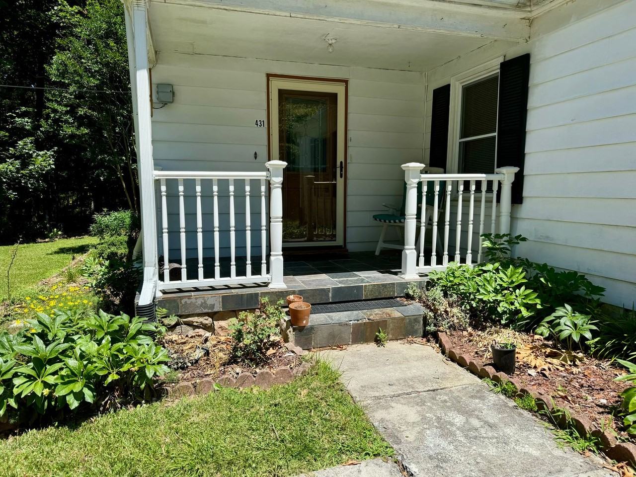 431 Alleghany St - Photo 3 of 24