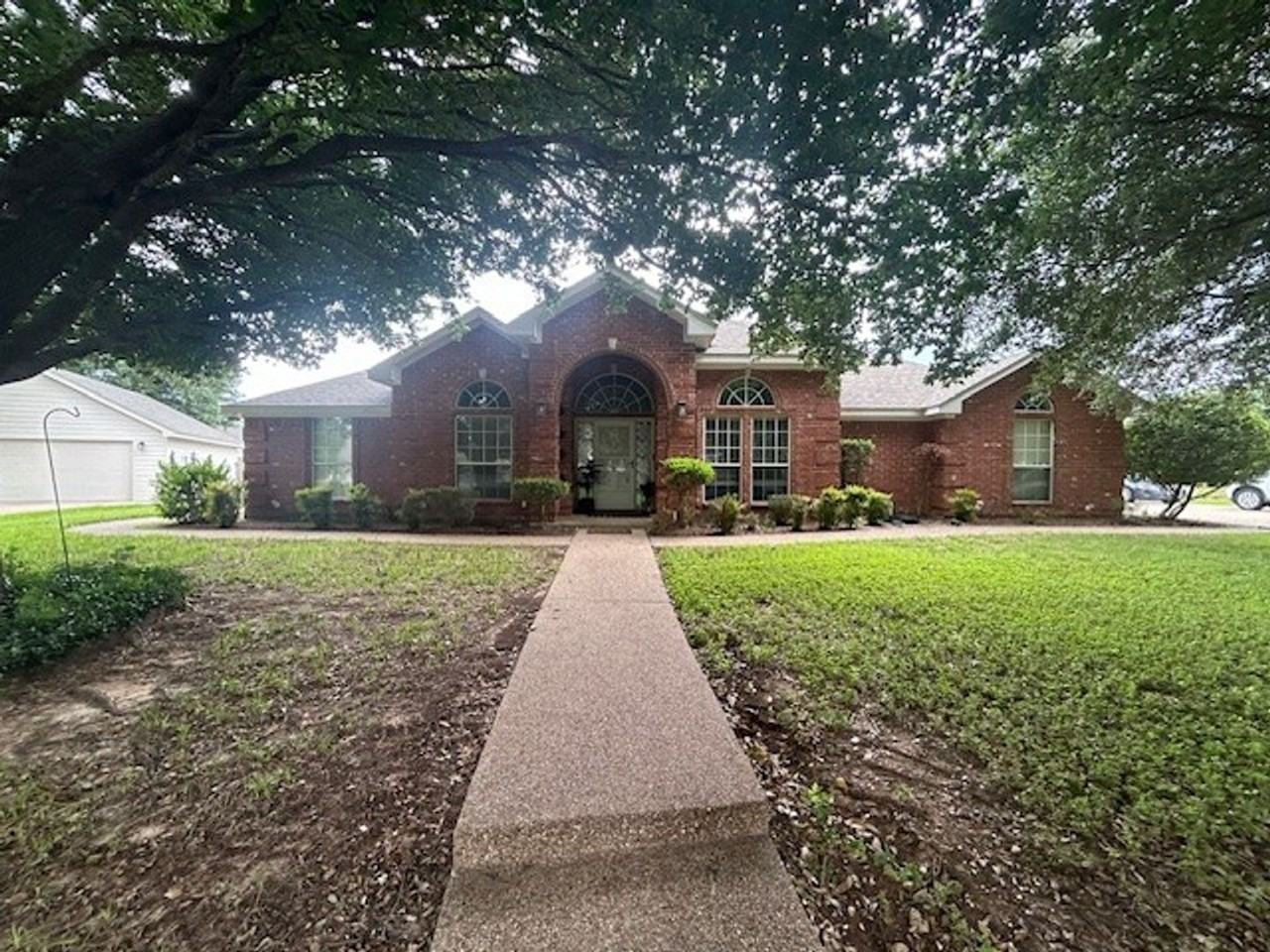 1420 Radisson Dr - Photo 2 of 22