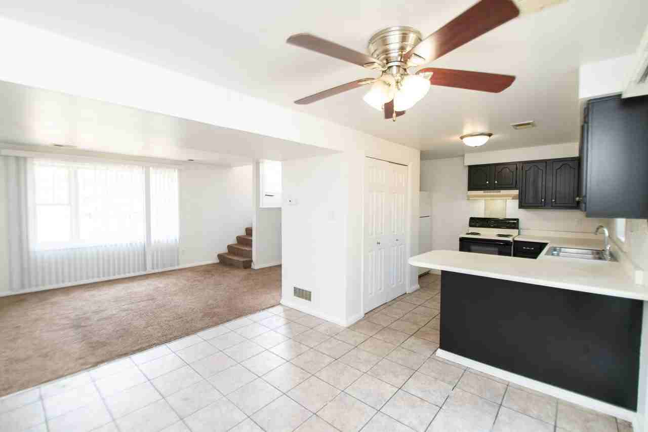 5332 Plaza Ave - Photo 3 of 23