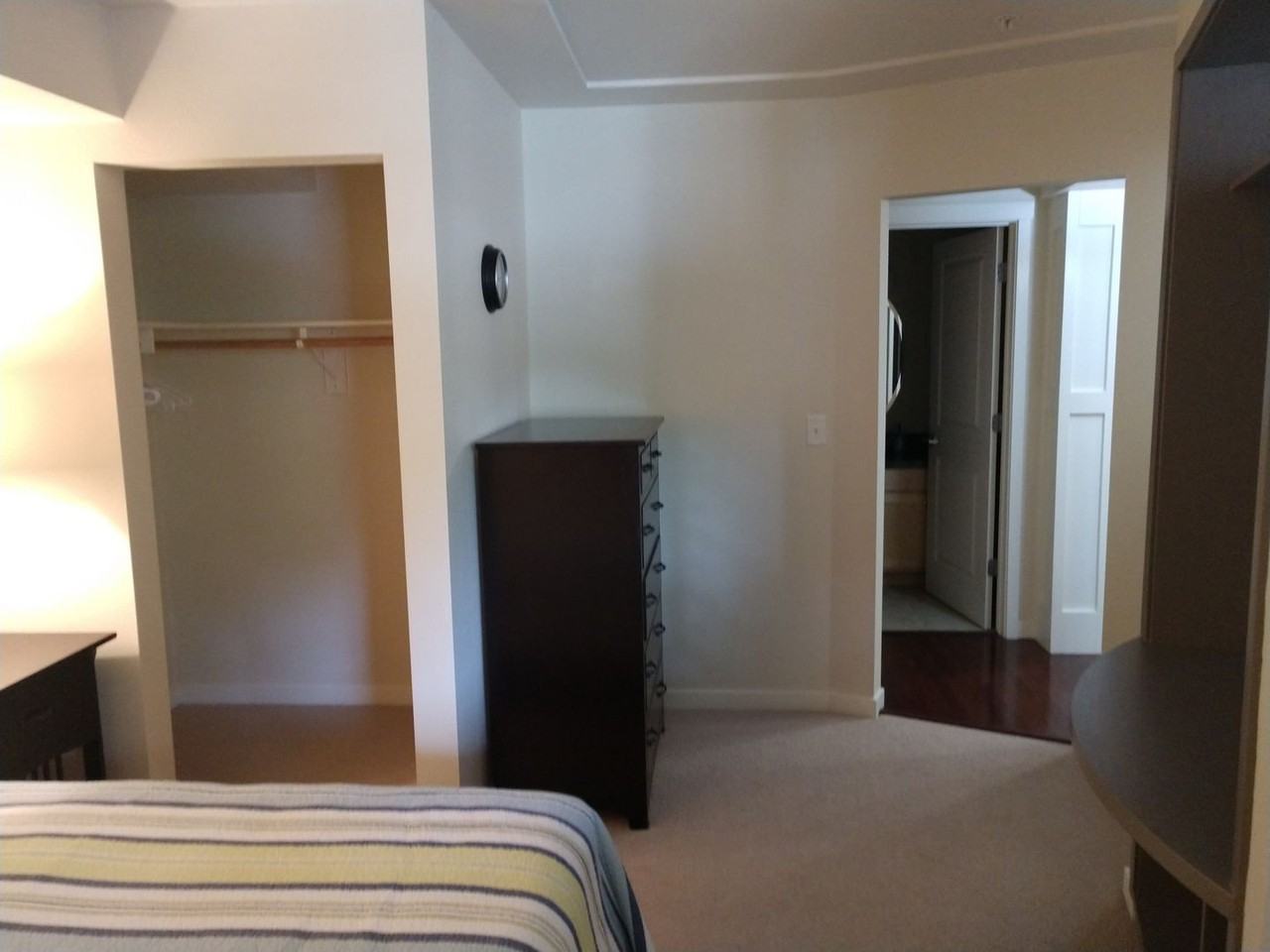 801 N Orange St #209 - Photo 5 of 16
