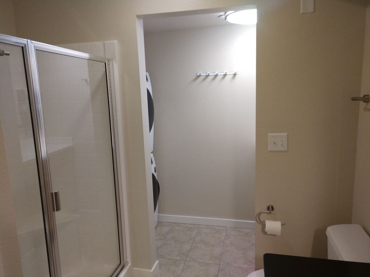 801 N Orange St #209 - Photo 7 of 16