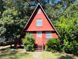 featured image of 3683 Doris Dr