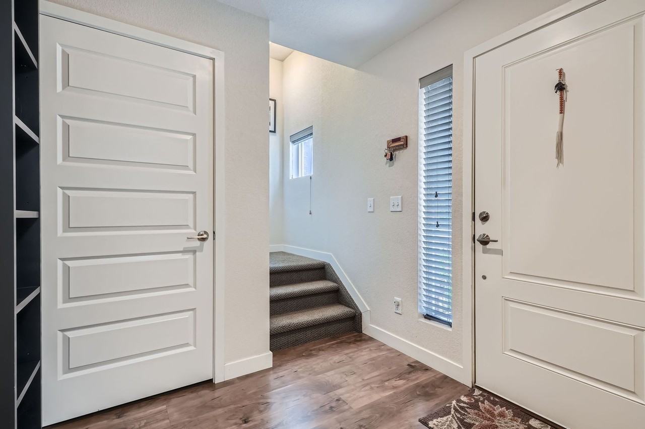 11243 Colony Cir - Photo 6 of 28