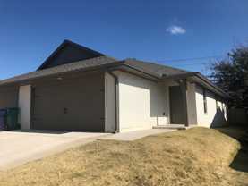 11412 N Lincoln Blvd - Photo 1 of 1
