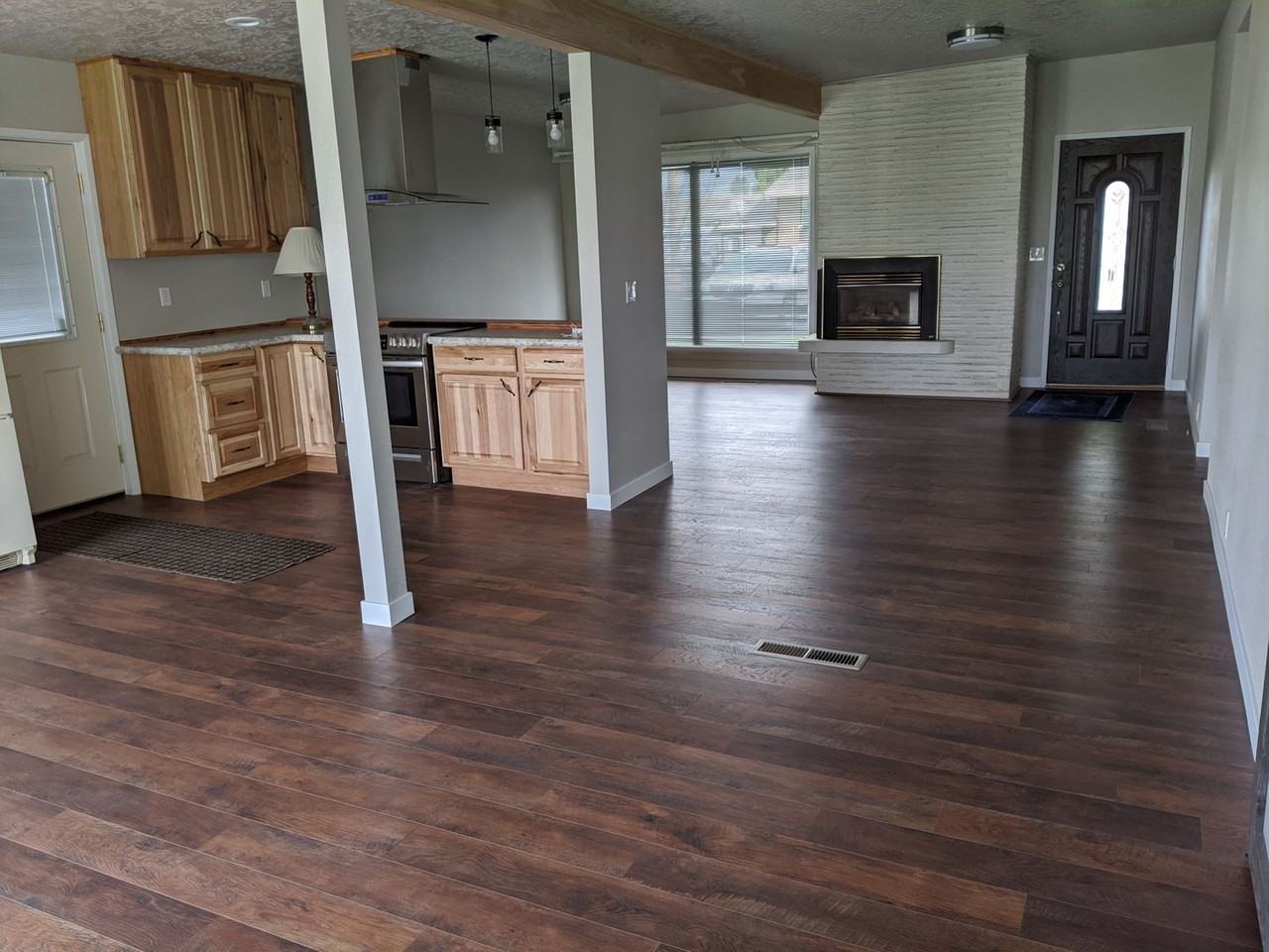 1616 Hemlock Ave - Photo 2 of 22