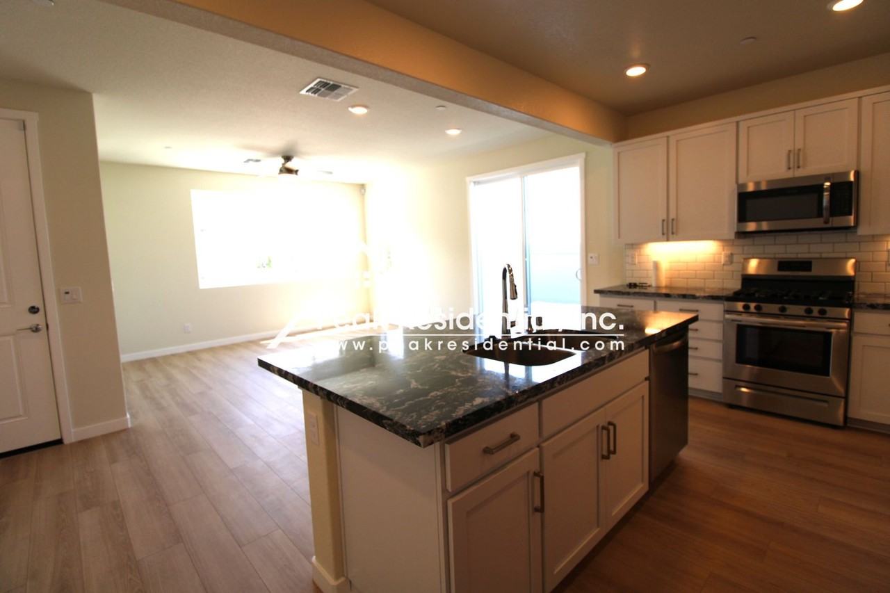 3533 Audubon Drive - Photo 7 of 42