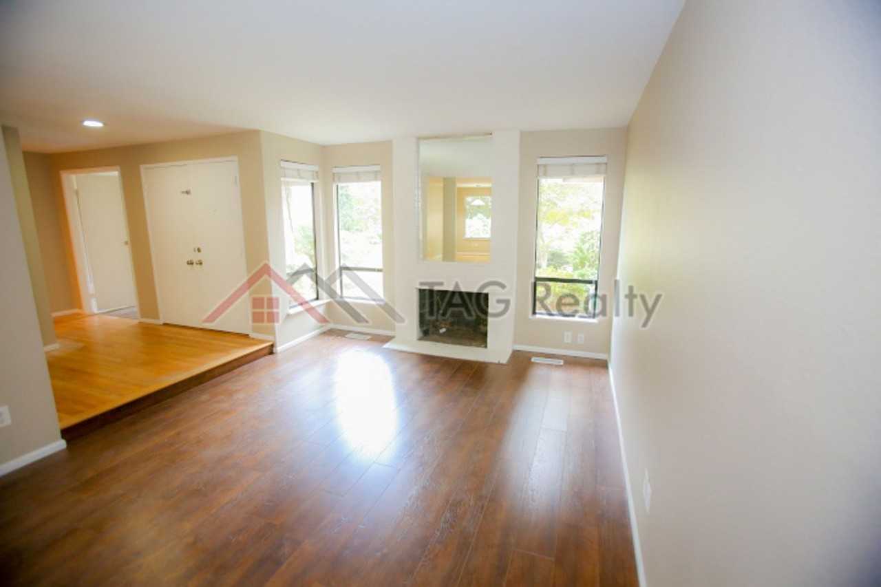 10804 164th Pl Ne - Photo 4 of 15