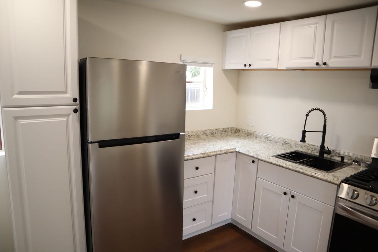 800 S Quarter Horse Ave - Photo 4 of 13