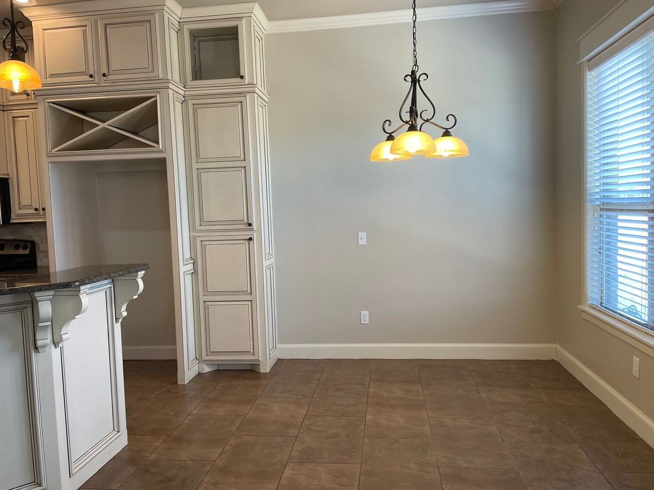 15700 Sky Run Dr - Photo 7 of 30