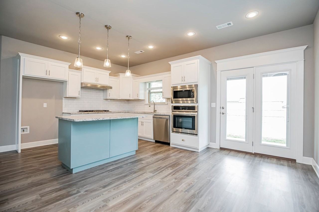 870 Bob Glen Cir - Photo 7 of 24