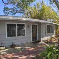 featured image of 1637 Devonshire Ln