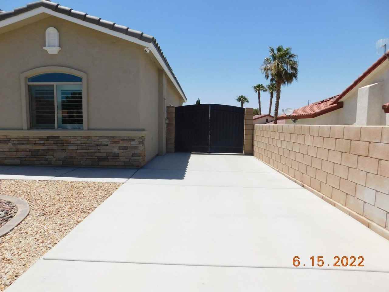 2313 S Del Rosa St - Photo 6 of 34