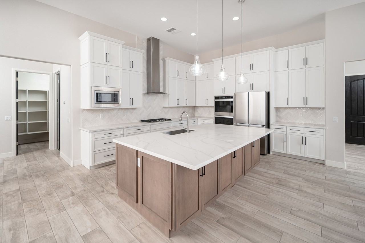 27426 N Gary Rd - Photo 5 of 50