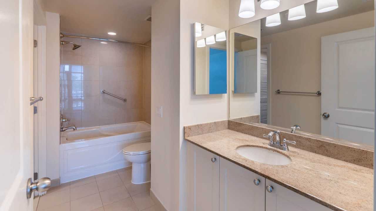 Wisconsin Place - Photo 3 of 41