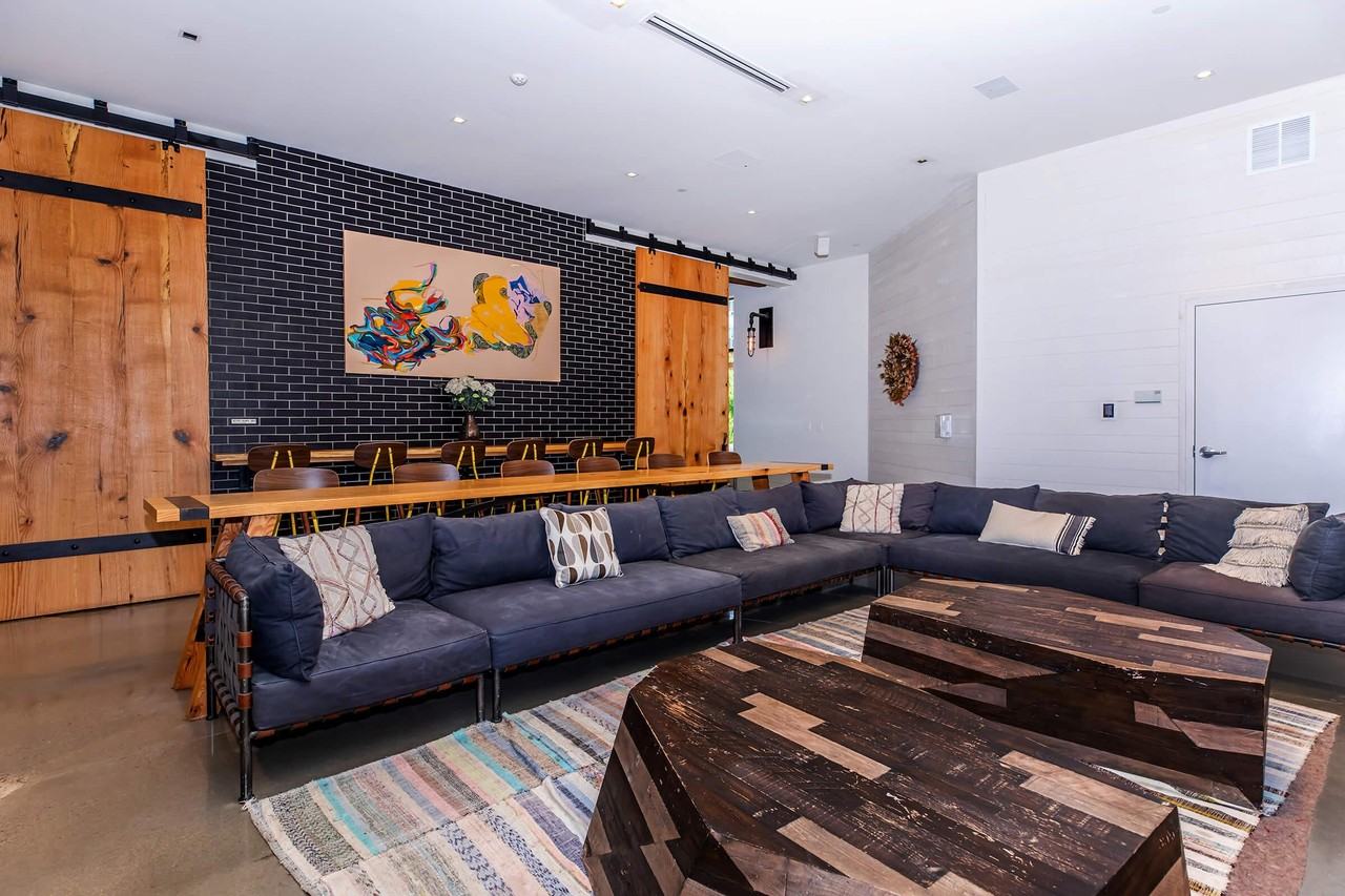 Heirloom Flats - Photo 3 of 46