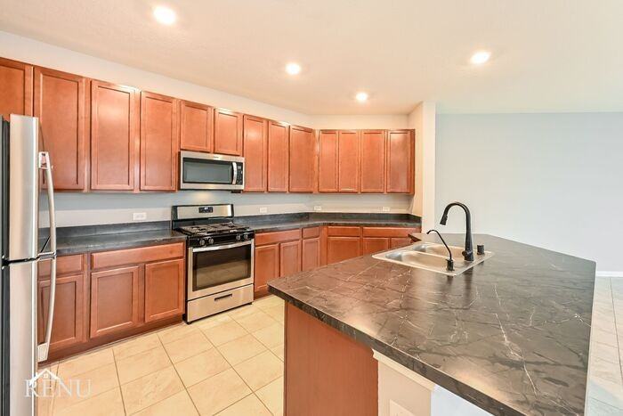 16603 Cliff Vale Ct - Photo 3 of 17