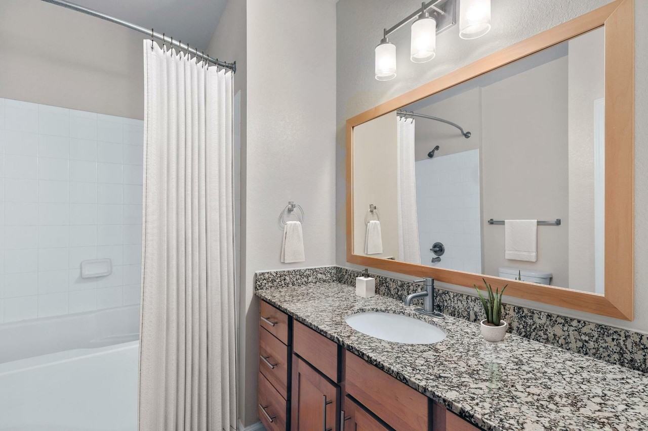 Citi Lakes - Photo 6 of 34