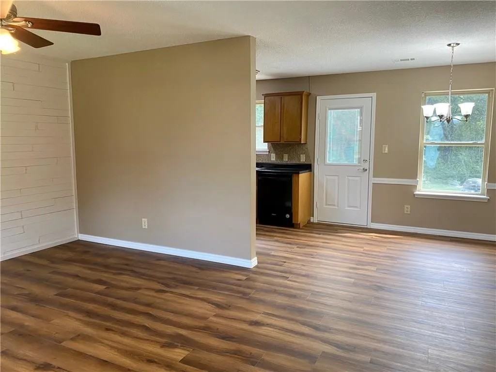 507 Boulder Dr #NA - Photo 3 of 8