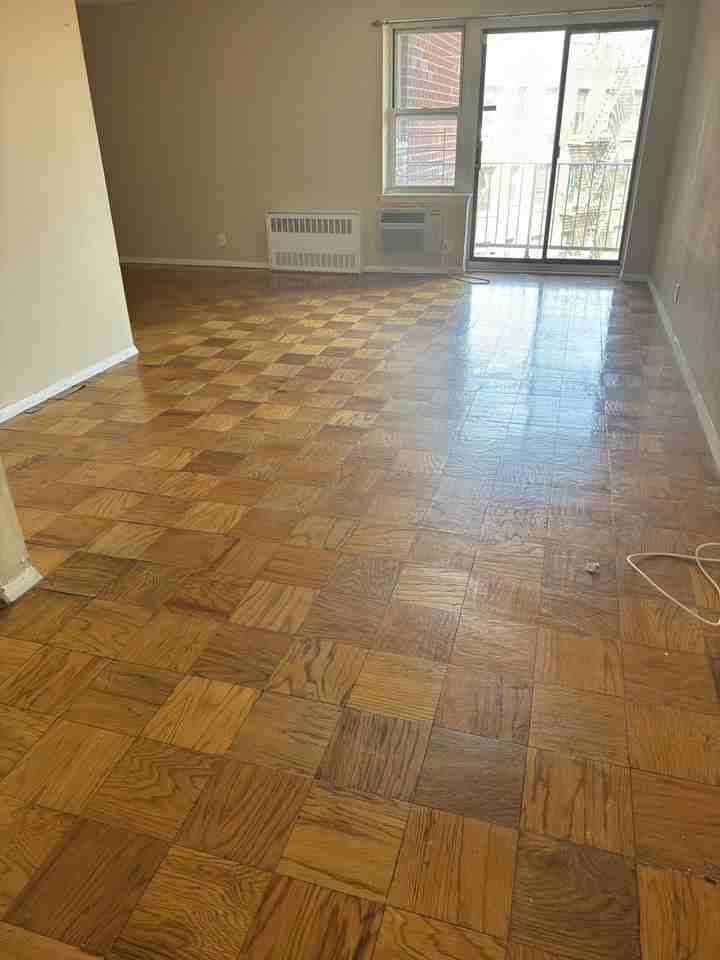 83-33 118th Street #4C - Photo 3 of 10