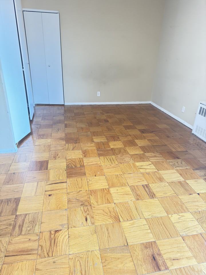 83-33 118th Street #4C - Photo 4 of 10