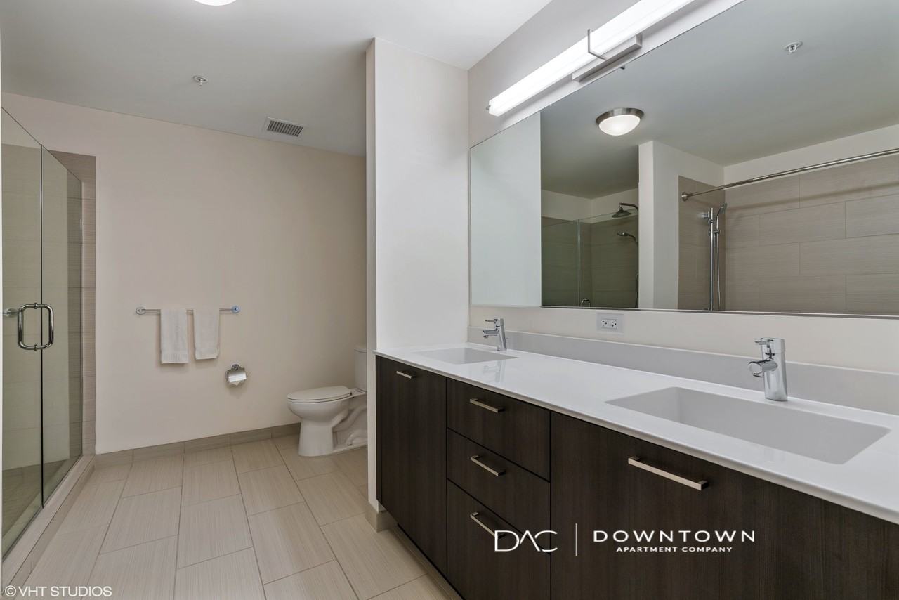 1330 S Wabash Ave #2006 - Photo 7 of 12