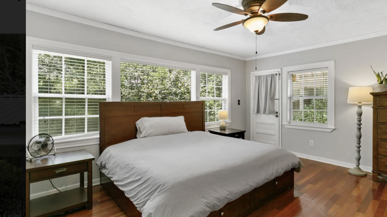 3545 Northview Dr #NA - Photo 5 of 9