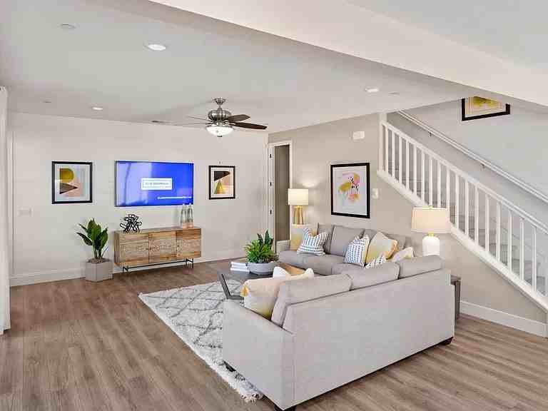 9043 Cairn St #NA - Photo 7 of 33
