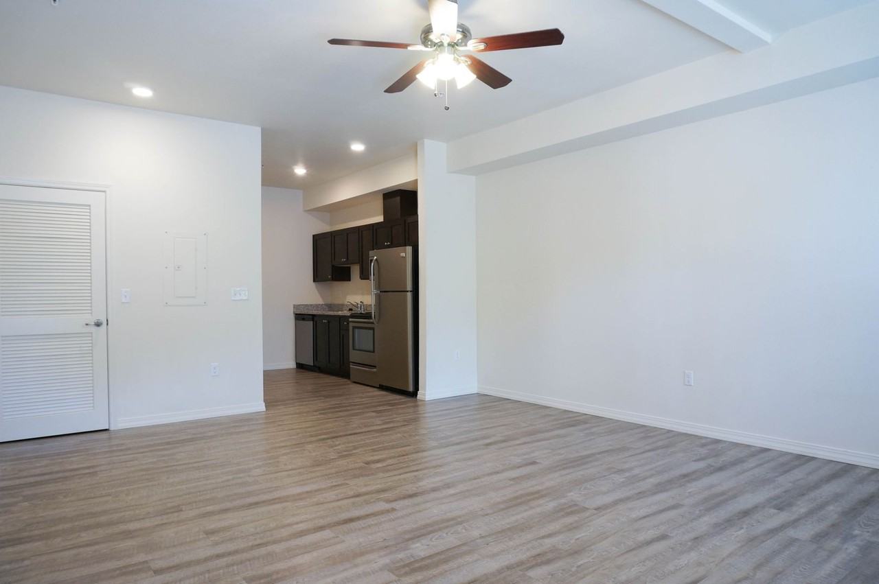 Ivanhoe (1 & 2) - Photo 3 of 15