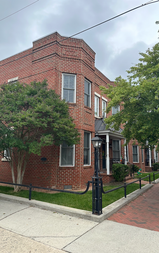 1420-1430 W Cary St. / 1-21 S Plum St. Bundle - Residential - Photo 2 of 3